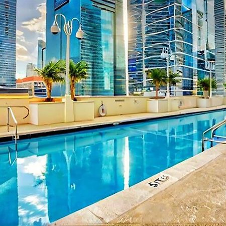 마이애미 Elegant Centric Vibrant Pool Jacuzzi Free Parking 아파트 외부 사진
